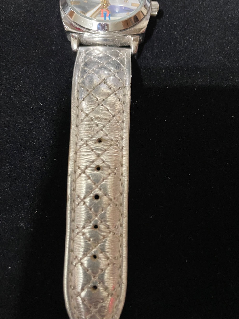 Dooney & Bourke Silver Quilted Leather Strap Watch with Gold Accents. - Picture 6 of 11